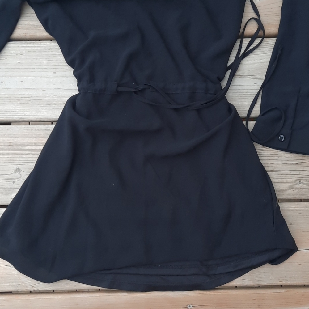 Dress - Picture 6 of 9